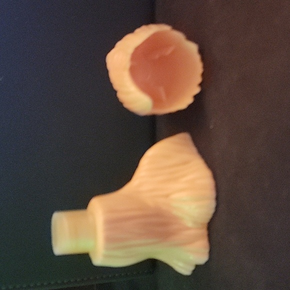 Vintage Avon 1976 Princess of Yorkshire Decanter - Picture 3 of 4